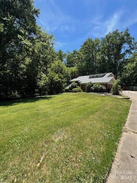 4005 Carmel Forest Dr, Charlotte, NC 28226