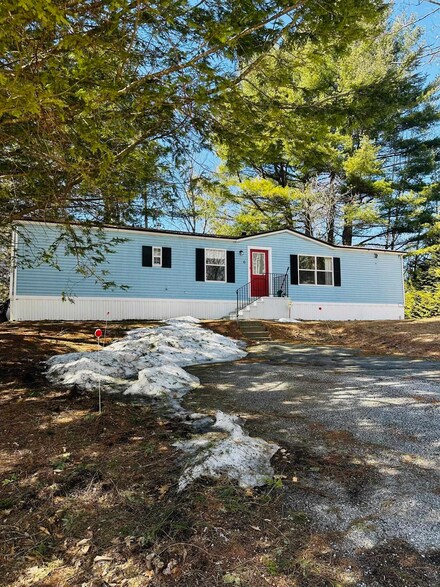 6 Thistle Hill Rd, Brattleboro, VT 05301