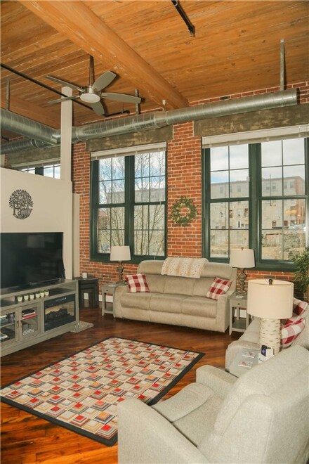 99 Allen St Unit 203, Woonsocket, RI 02895