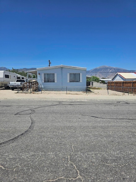 253 O St, Hawthorne, NV 89415