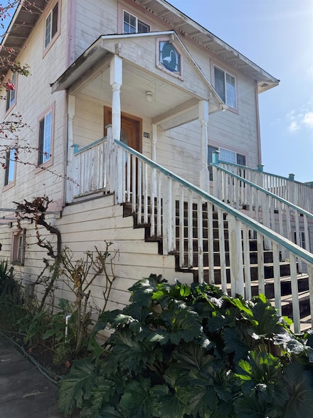 301 B St, Isleton, CA 95641