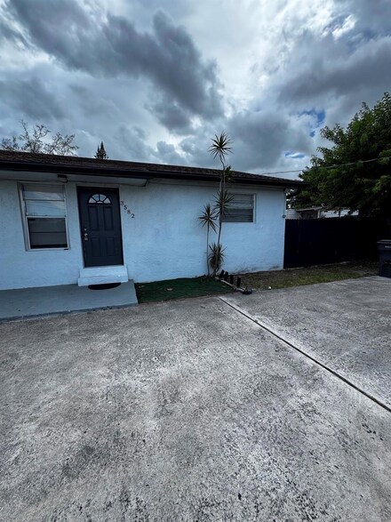 3574 Saranac Ave Unit 3582, West Palm Beach, FL 33409