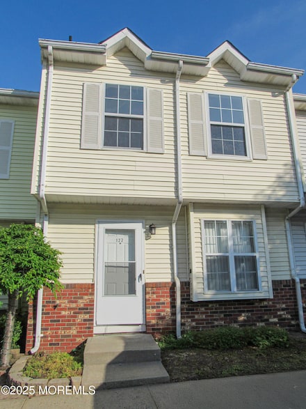 127 Meli Ln, Jackson, NJ 08527