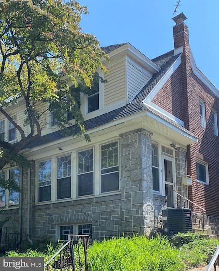 5925 Charles St, Philadelphia, PA 19135