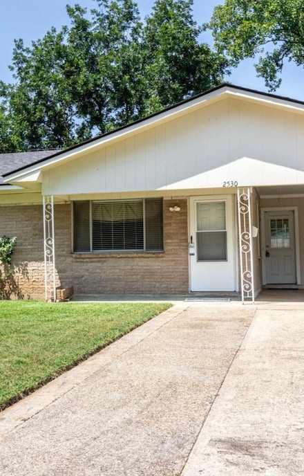 2530 Captain Sawyer Dr, Shreveport, LA 71104