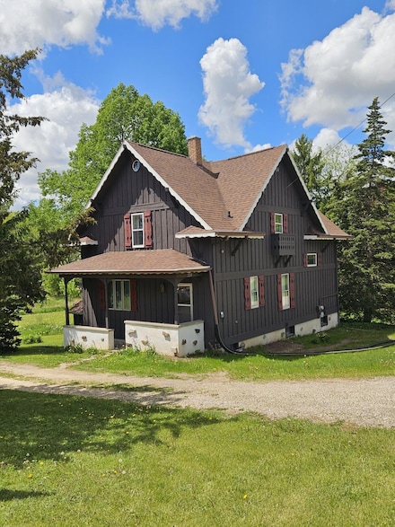 337 S Menomonee St, Theresa, WI 53091