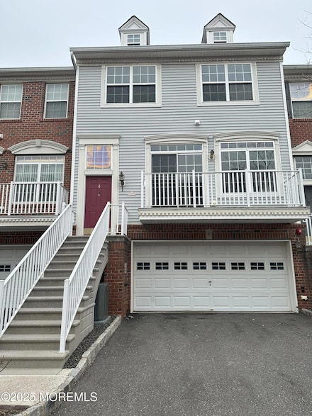 6 Ruby Ct Unit 1010J, Jersey City, NJ 07305