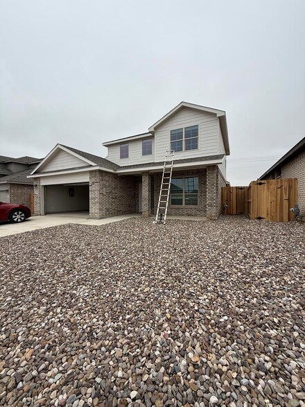 1815 Ballpark Dr, Odessa, TX 79762