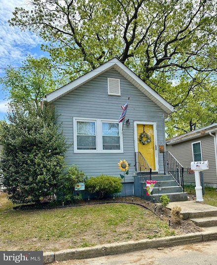 1343 Warren Ave, West Deptford, NJ 08093