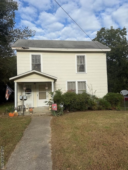 205 N Brunswick Ave, South Hill, VA 23970