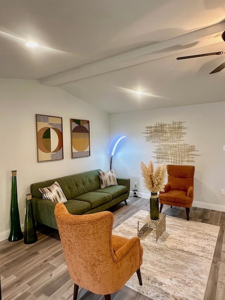811 Green Pastures Dr, Cedar Hill, TX 75104