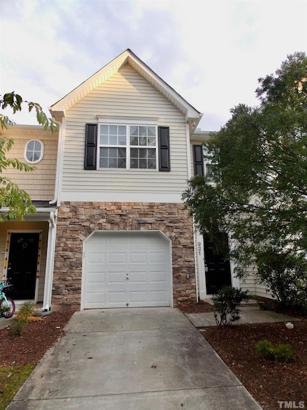 921 Shining Wire Way, Morrisville, NC 27560