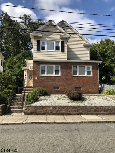 75 Union Ave, Nutley, NJ 07110
