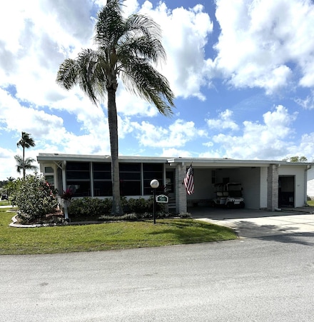 4715 Crestwicke Dr Unit 667, Lakeland, FL 33801