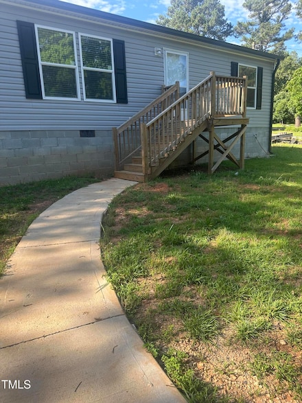 15 Major Lee Farrar Dr, Siler City, NC 27344
