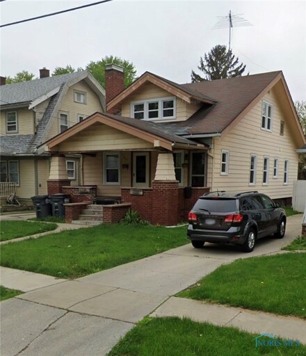 3855 Revere Dr, Toledo, OH 43612