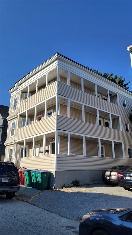 7 Crawford St Unit 1, Lowell, MA 01854