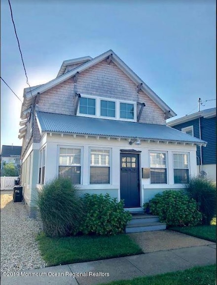 196 3rd Ave, Manasquan, NJ 08736