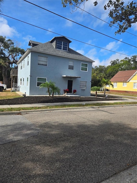 101 W Lemon St Unit 1, Tarpon Springs, FL 34689