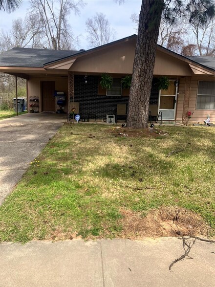 554 Janet Ln, Shreveport, LA 71106