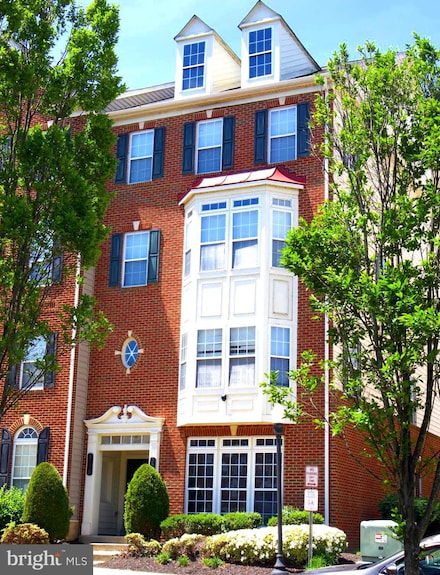 327 A Munahan Cir, Indian Head, MD 20640