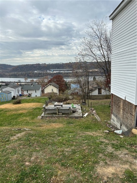 1106 8th Ave, Freedom, PA 15042