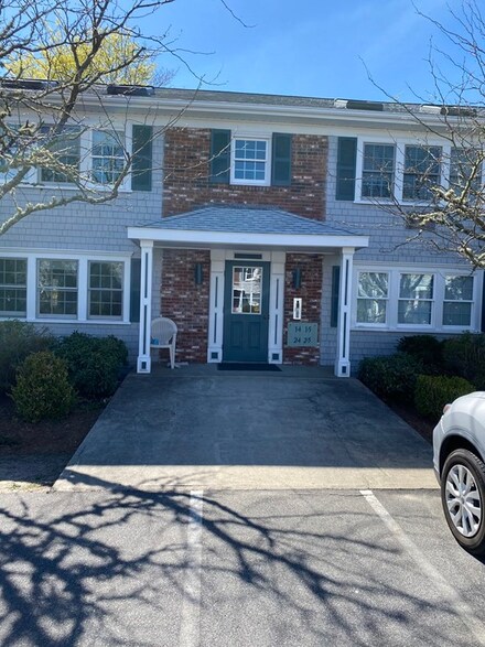 78 Center St Unit 1-4, Dennis Port, MA 02639