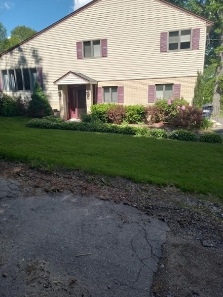 29 Dominion Rd, Worcester, MA 01605