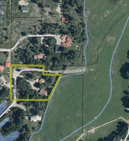 2620 Lily Lake Dr, Wilson, WY 83014