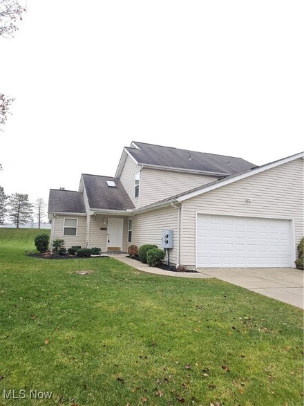 3212 Greentree Cir, Medina, OH 44256