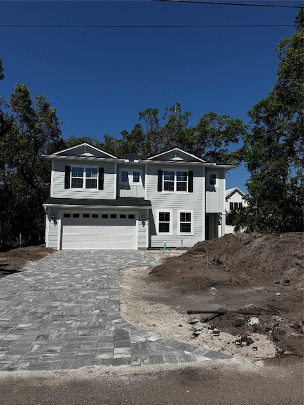 649 S 7th St, Fernandina Beach, FL 32034