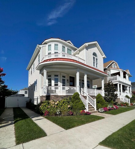 14 S 35th Ave, Longport, NJ 08403