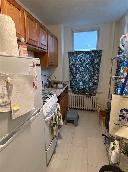48 Highland Ave Unit 2, Somerville, MA 02143