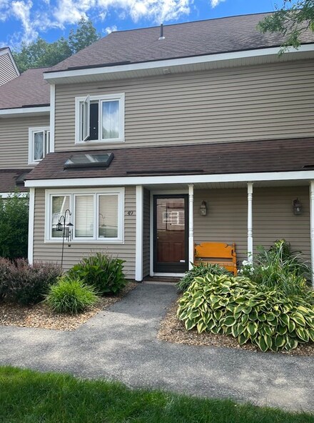 70 Pleasant St Unit 49, North Oxford, MA 01537