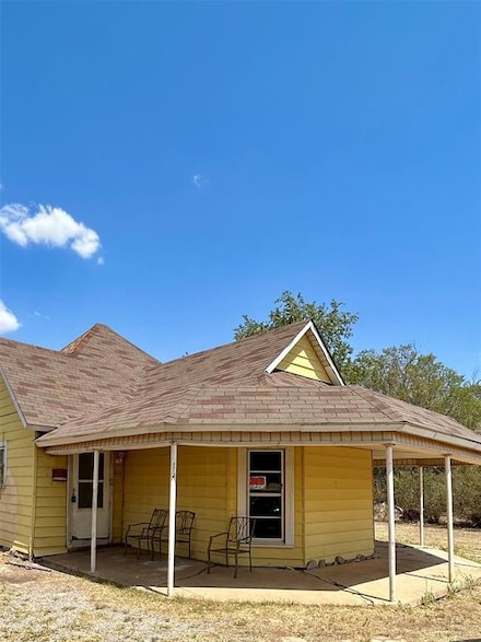 413 W A St, Eldorado, OK 73537