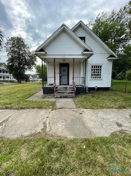 903 Heston St, Toledo, OH 43607
