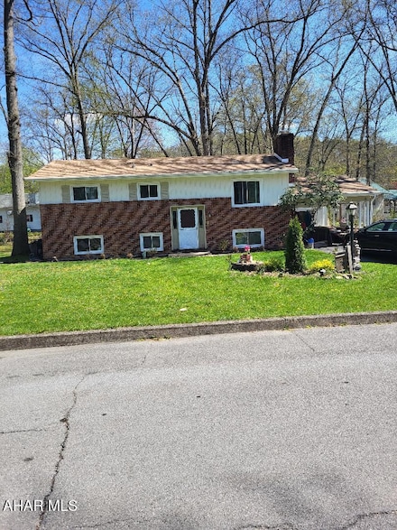 2521 Holland Ave, Huntingdon, PA 16652