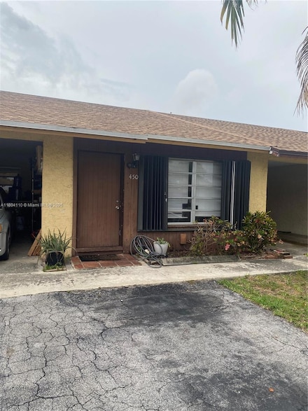 450 NW 46th St, Pompano Beach, FL 33064