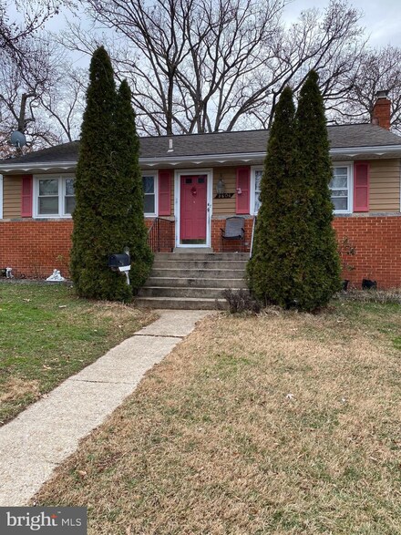 9604 50th Place, College Park, MD 20740