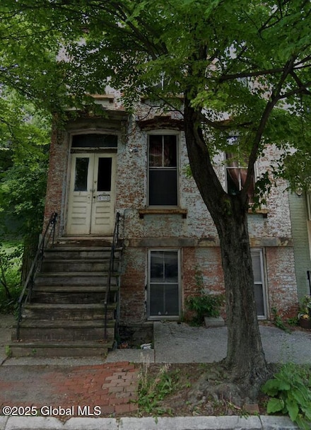 153 4th Ave Unit basement, Albany, NY 12202