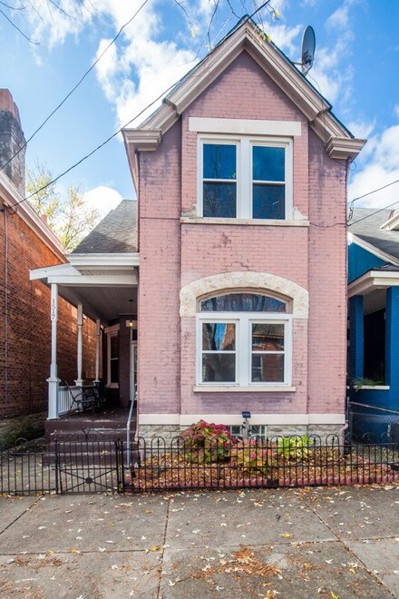 1517 Woodburn Ave, Covington, KY 41011