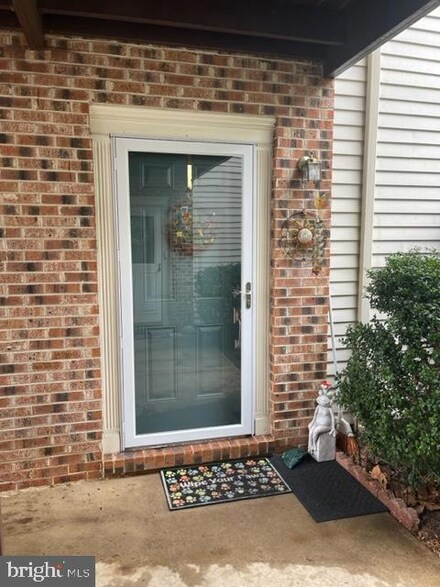 7 Village Ct Unit 7, Mount Laurel, NJ 08054