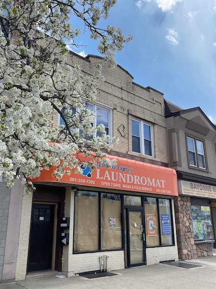 568 Avenue C Unit Back, Bayonne, NJ 07002