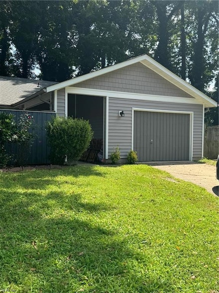 613 Fawn Lake Ct, Virginia Beach, VA 23462