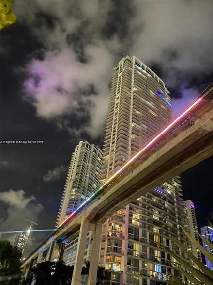 690 SW 1st Ct Unit 1204, Miami, FL 33130