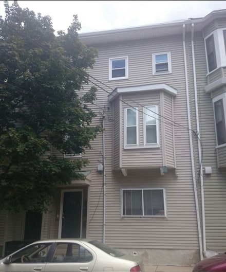 168 W 6th St Unit 2, Boston, MA 02127