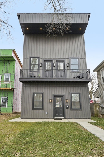 92 E Innis Ave, Columbus, OH 43207