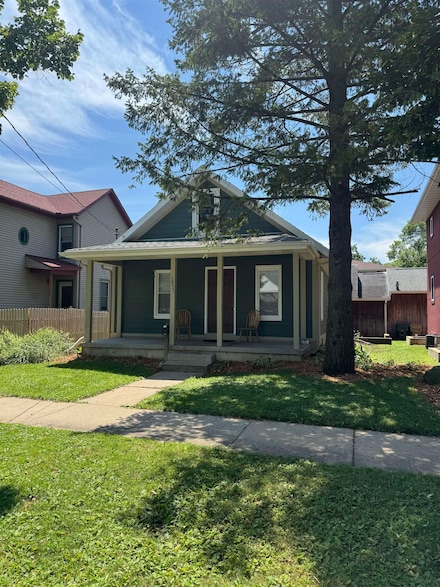 2835 Hoard St, Madison, WI 53704