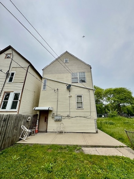 1331 W 49th Place, Chicago, IL 60609