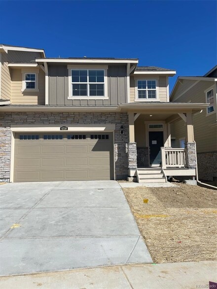 6739 Juniper Dr, Thornton, CO 80260